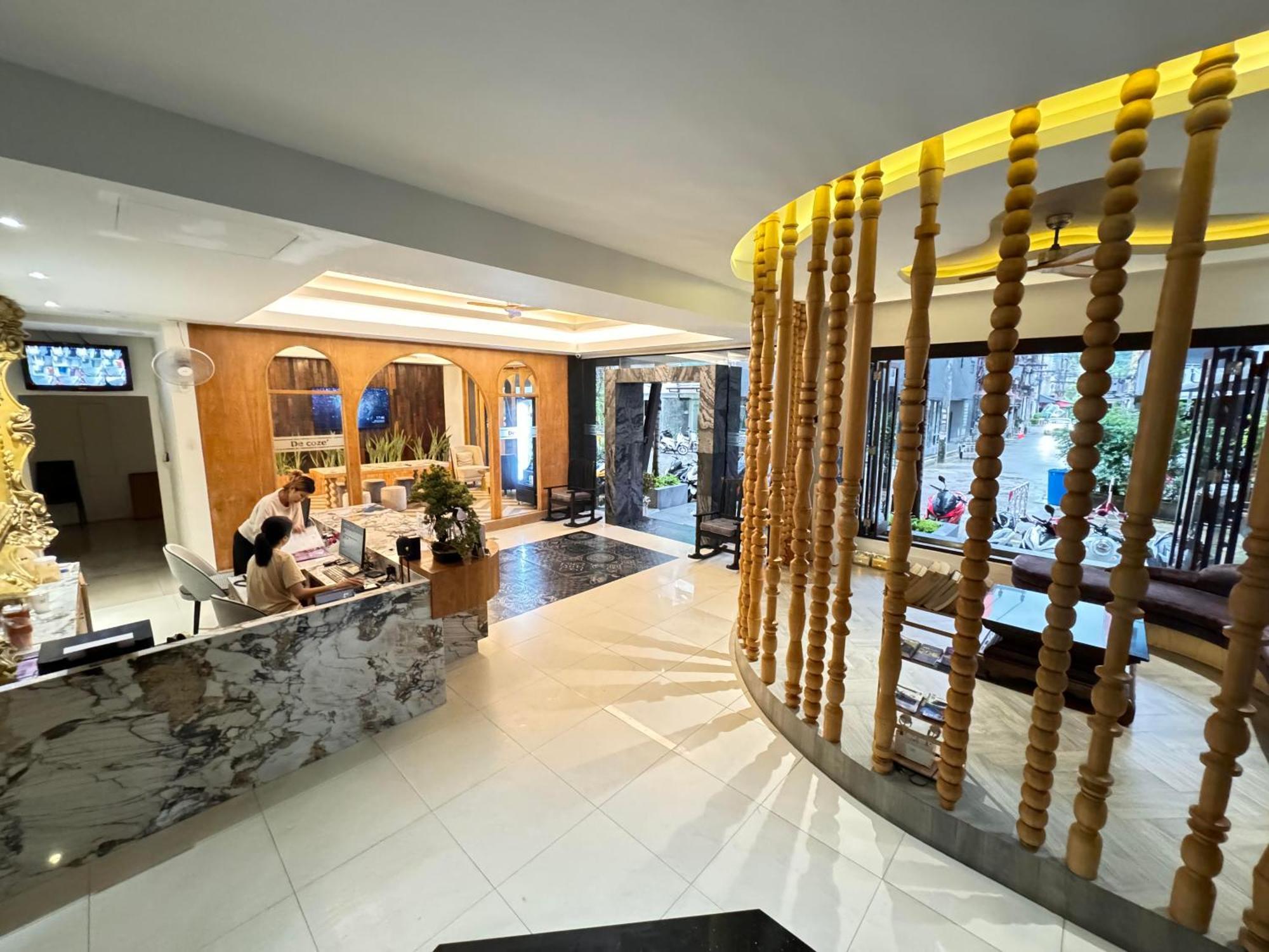 De Coze Hotel Patong Exteriör bild
