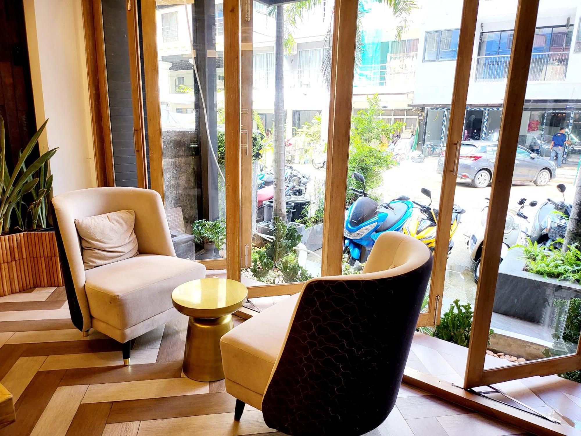 De Coze Hotel Patong Exteriör bild